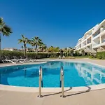 Mabelle Luxury Ocean View Апартаменты *