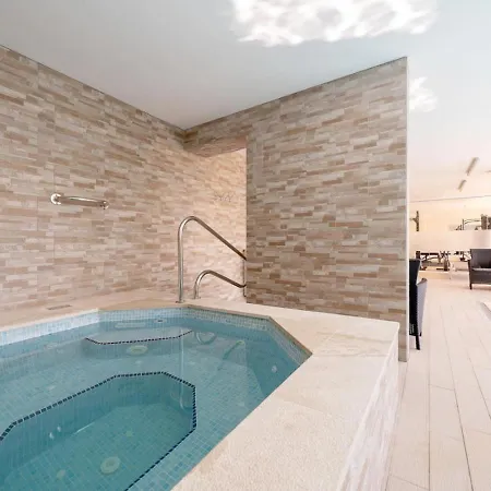 Mabelle Luxury Ocean View Apartment Lagos